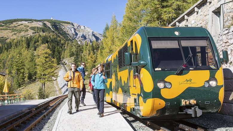 Der Salamander Triebwagen, © NÖVOG/Zwickl