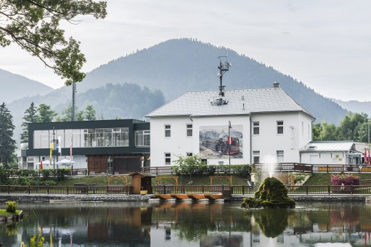 Der Bahnhof mit Blick vom Kurpark, © NB/Bartylla