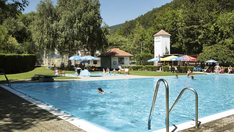 Schwimmbad Grünbach, © weinfranz
