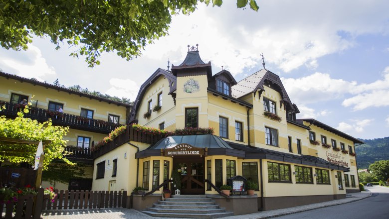 Alpen-Aktiv Country Inn "Zur Schubertlinde", &copy; Patrick Haberler