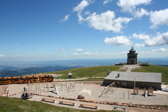 Blick auf das Bergareal, © NB/Kögler