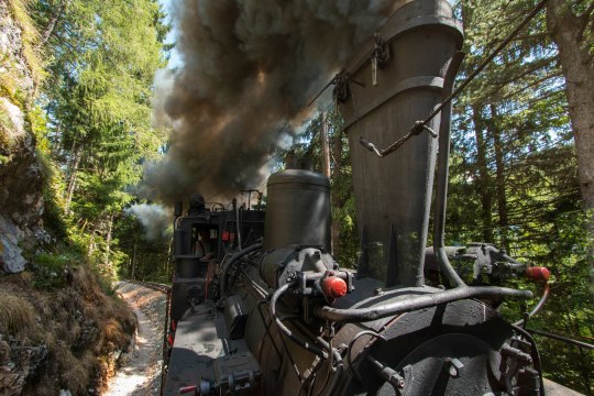 Nahaufnahme vom Nostalgie-Dampfzug, © NB/Mösslinger