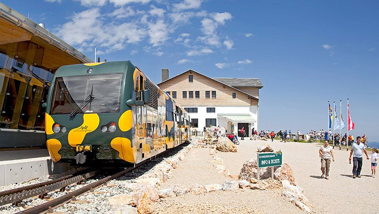 Bergbahnhof Hochschneeberg, © NÖVOG/Zwickl