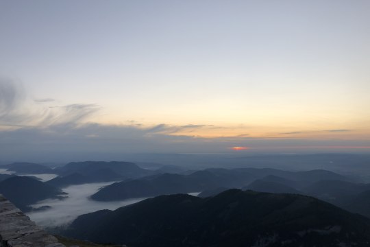 Fernblick bei Sonnenaufgang, © NB/Kögler